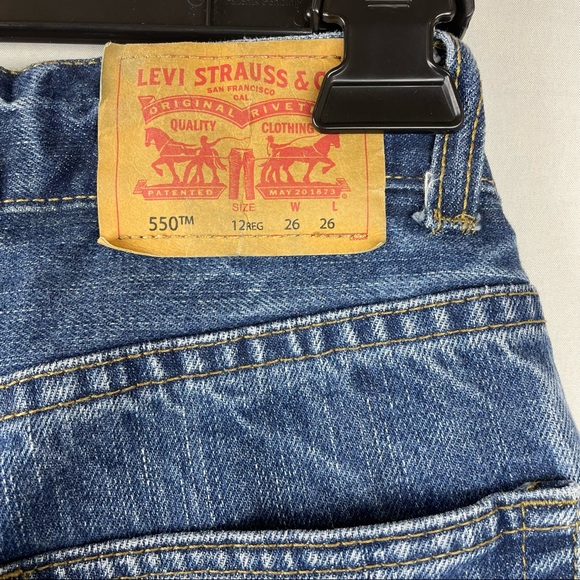 Levi’s 505 relaxed cut boy youth jeans size 12Y 26x26 - Picture 2 of 6